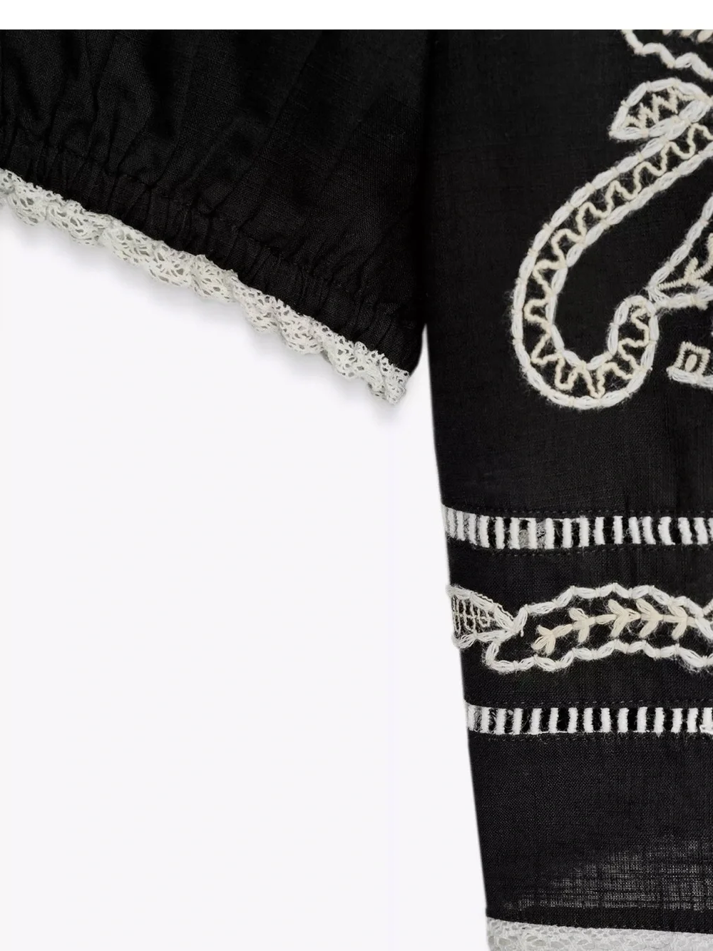 NEW - NEVER WORN Zara Black Top White Embroidered Size M, Slightly Cropped.